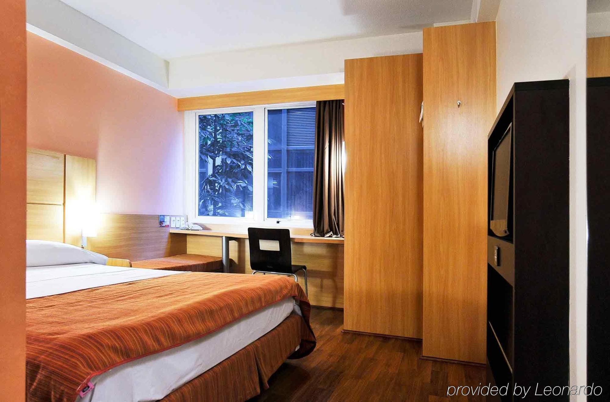 ホテル Ibis Sao Paulo Paulista エクステリア 写真